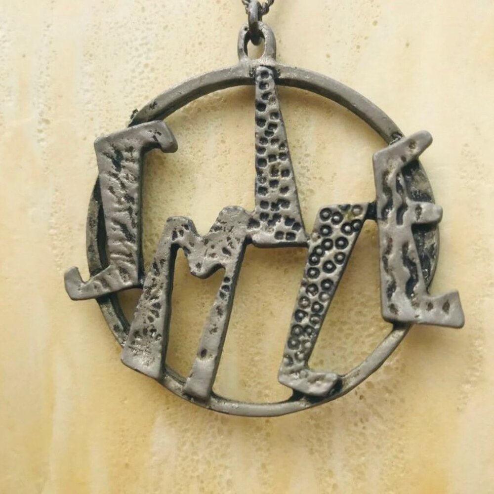 90s Silver  "SMILE" pendant necklace
